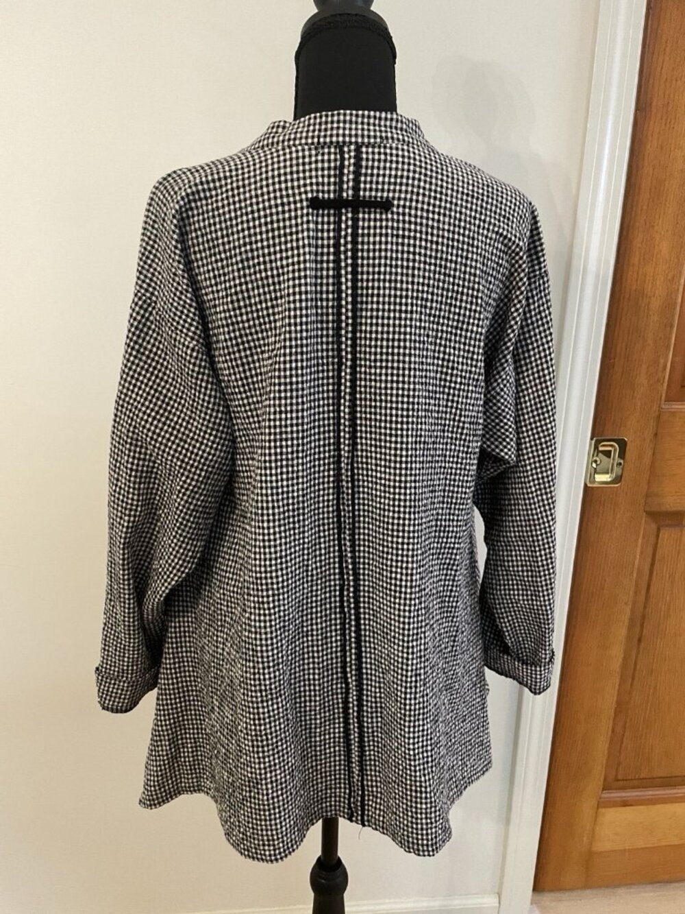 Vintage Lagenlook Black Gingham Top Artsy Blouse Lightweight Jacket Art to Wear - Picture 5 of 8